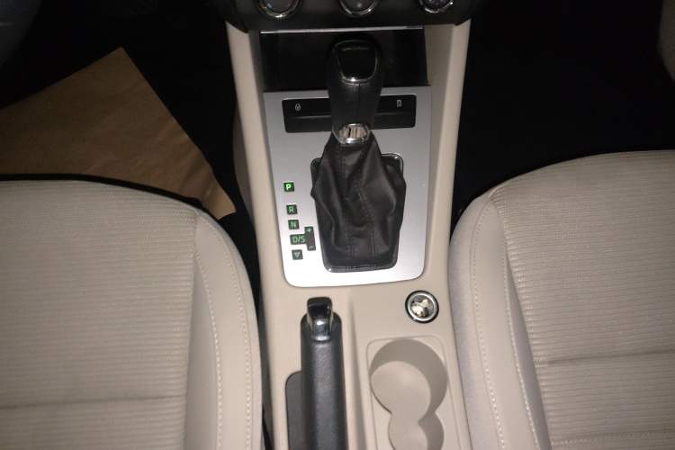 Used Skoda Octavia 2015 1.6L Automatic Yijie Edition