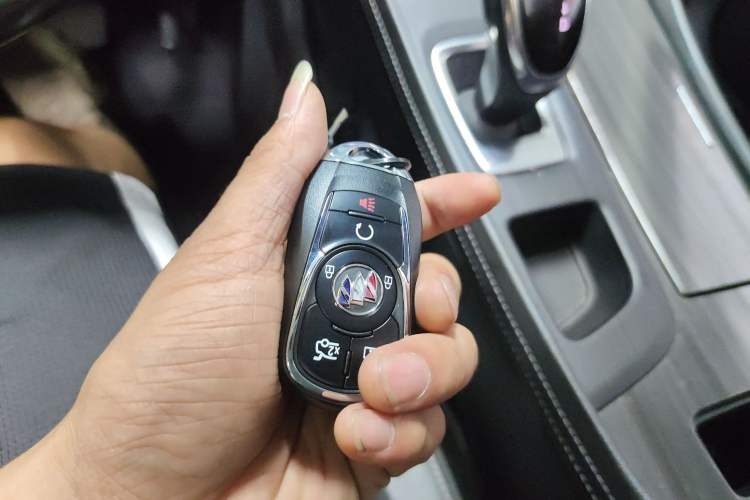 Used Buick LaCrosse 2021 652T Luxury Model
