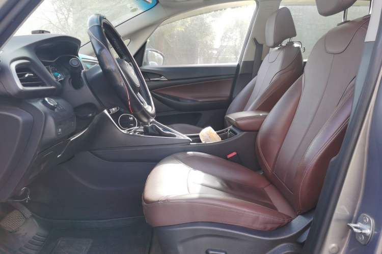 Used Buick GL6 2019 18T 6-Seater Connected Luxury Version China VI Standard