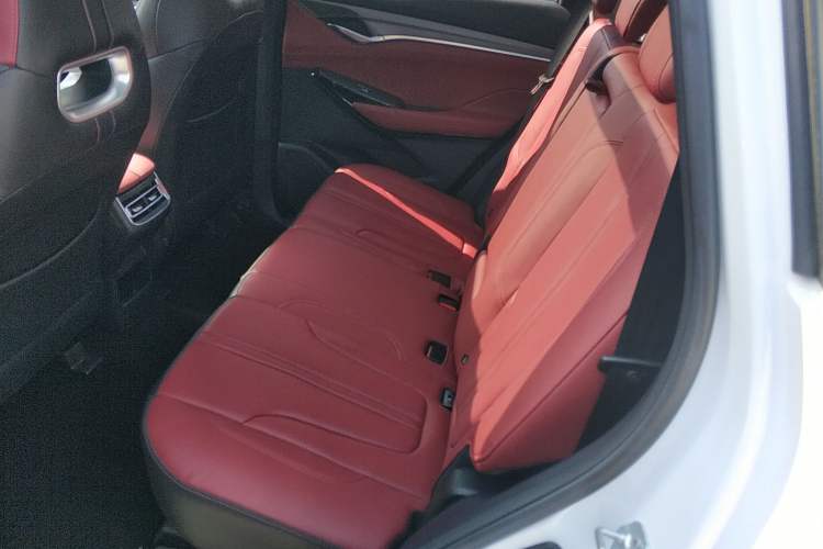 Used Changan CS75 PLUS 2022 1.5T Automatic Luxury Model
