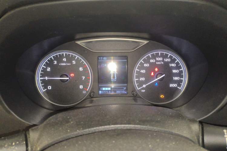 Used Dongfeng Palazzo 2021 1.8T Manual Two-Wheel Drive Elite Edition
