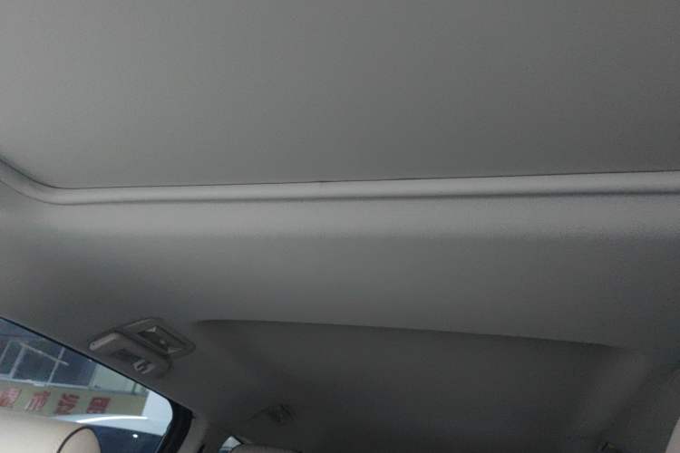 Used Buick GL8 2022 Land Business Class 652T Luxury Model
