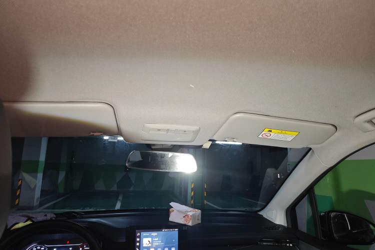 Used Wuling Jiachen 2022 1.5L Manual Comfort Edition
