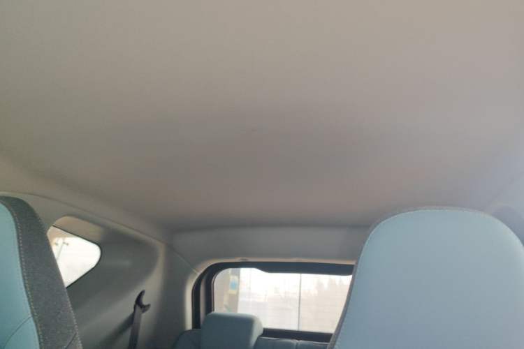 Used Chery Little Ant 2022 Revised Version Sweet Pink Edition Half-Sugar Version Lithium Iron Phosphate 30.7 kWh 30 kW 301 km