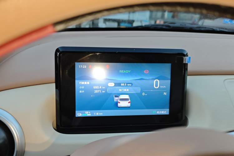 Used Wuling Hongguang MINIEV 2025 Four-Door Version Advanced Edition