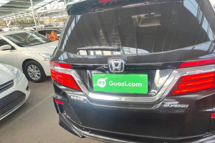 Used Honda Elysion 2016 2.4L Classic Edition