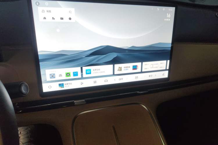 Used  Galaxy Xingjian 7 EM-i 2025 120km Flagship Edition
