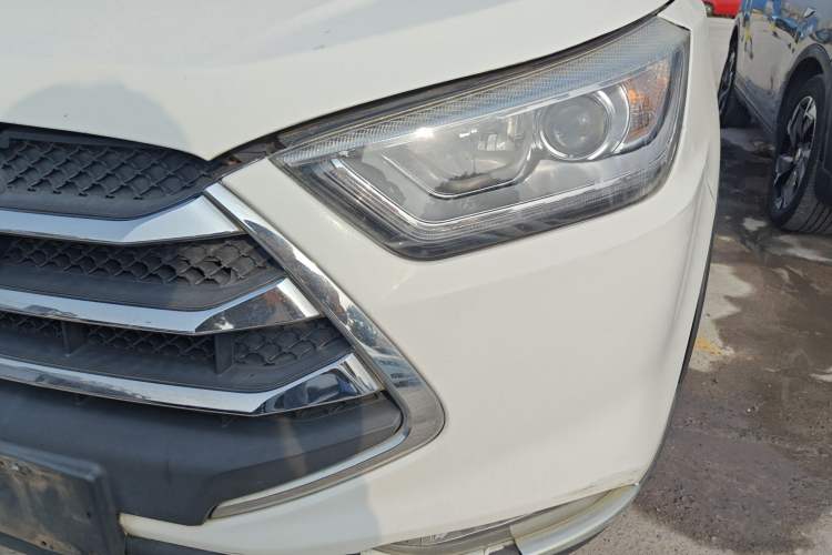 Used  Refine S3 2016 1.5L CVT Luxury Smart Version
