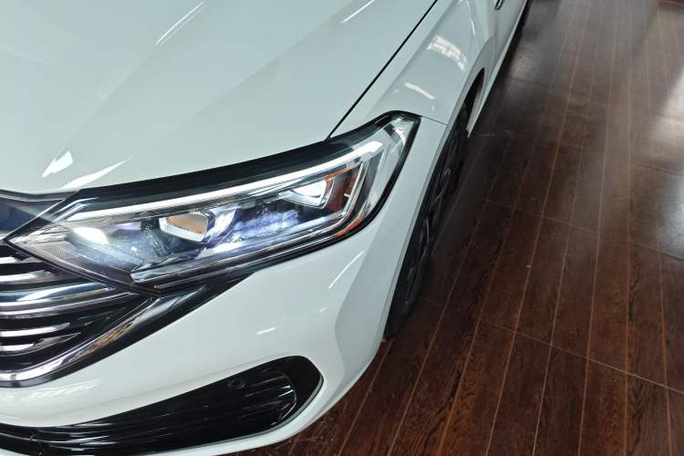 Used Volkswagen Sagitar 2023 300TSI DSG Excellence Edition
