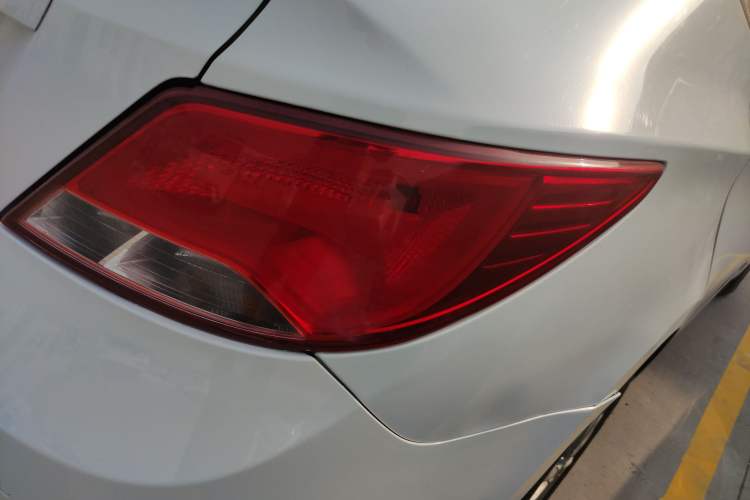 Used Hyundai Verna 2014 1.4L Manual Smart GLS Trim