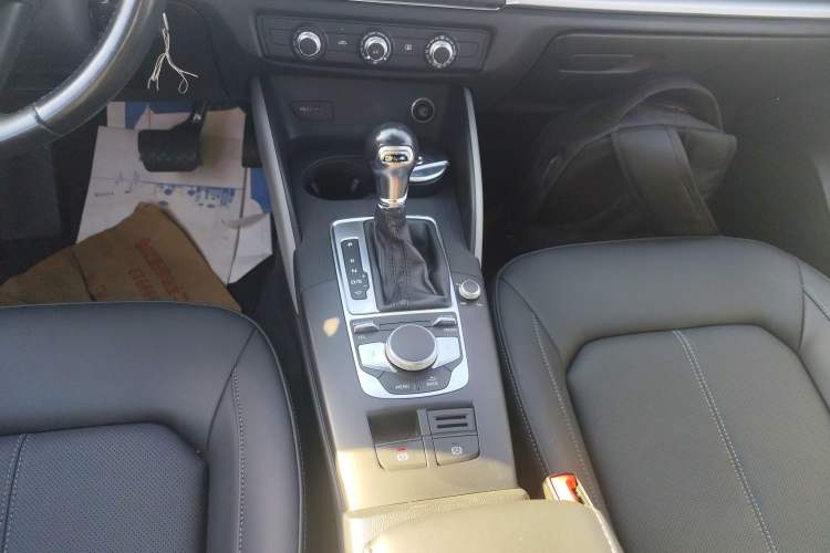 Used Audi A3 2019 Limousine 35 TFSI Ambition China V
