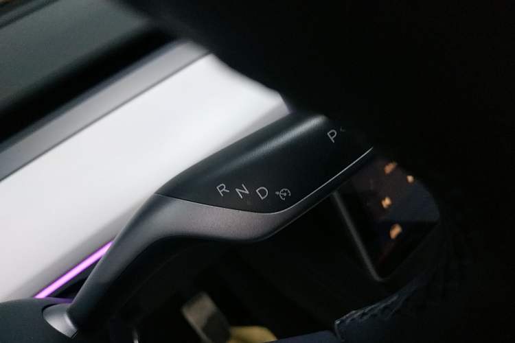 Used Tesla Model Y 2023 Rear-Wheel-Drive Version