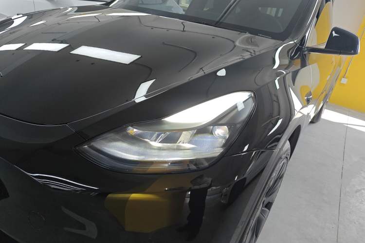 Used Tesla Model Y 2023 Rear-Wheel-Drive Version
