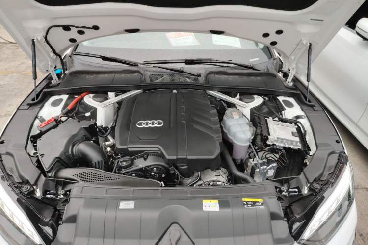 Used Audi A5 2023 Sportback 40 TFSI Fashionable and Dynamic Model
