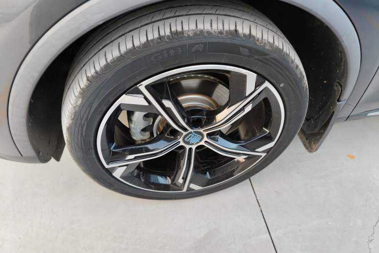 Used BYD Tang New Energy 2021 DM-i 112KM Prestige Model
