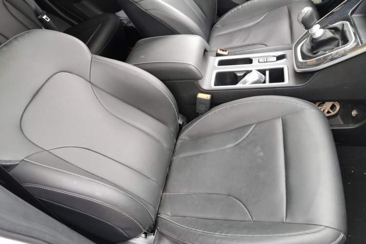 Used Haval M6 2023 PLUS 1.5T Manual Luxury Smart Connectivity Model
