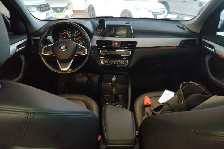 Used BMW X1 2016 sDrive18Li Premium Edition
