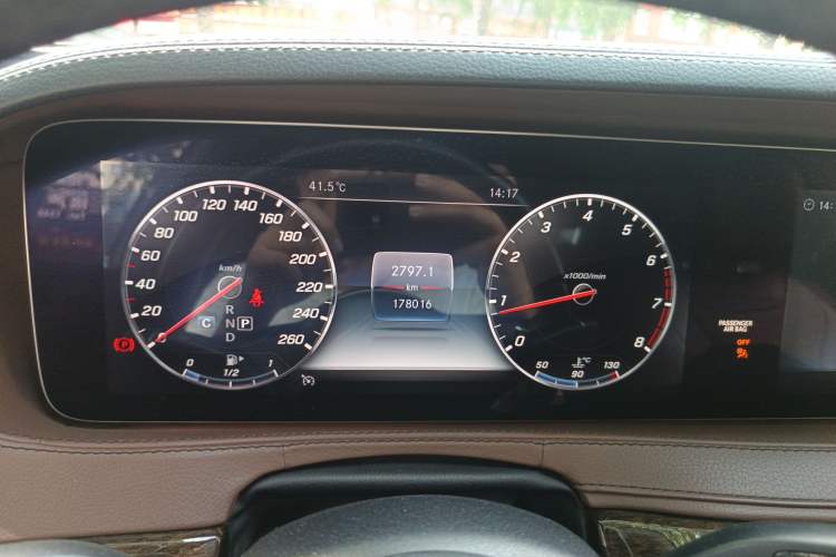 Used Mercedes-Benz S-Class 2018 S 320 L
