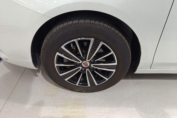 Used Roewe Ei5 2018 Internet Flagship Edition
