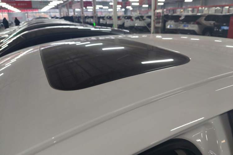 Used Geely Auto Emgrand 2025 4th Generation 1.5L CVT Longteng Edition
