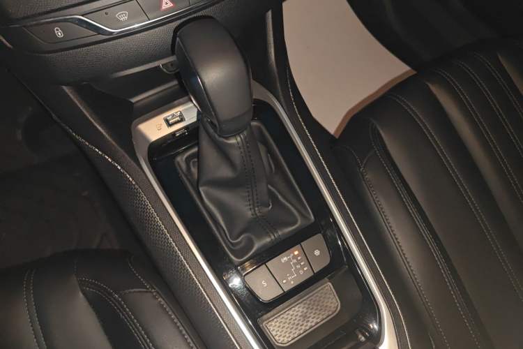 Used Peugeot 408 2019 360THP Automatic Luxury Edition China VI Standard
