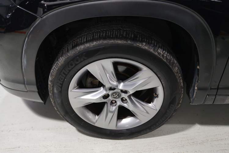 Used Toyota Highlander 2021 2.0T Four-Wheel Drive Prestige Version 7 Seats
