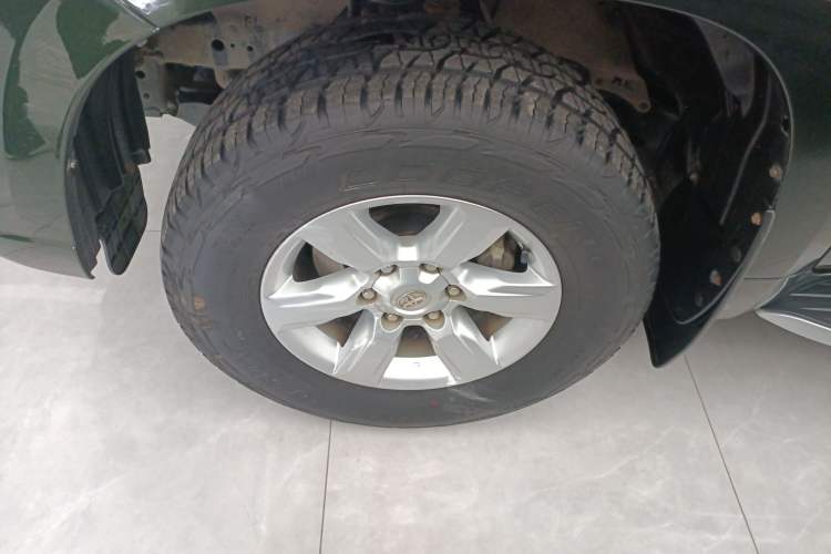 Used Toyota Prado 2016 2.7L Automatic Standard Edition
