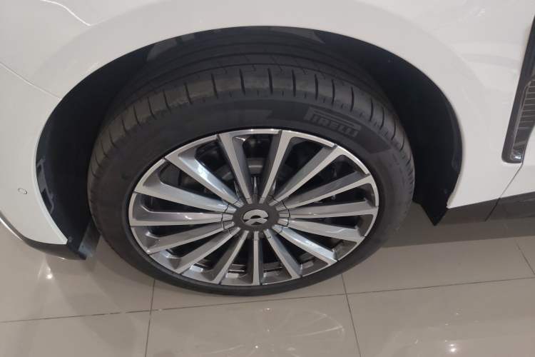 Used Nio ET9 2025 100 kWh