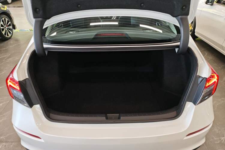 Used Honda Civic 2022 240TURBO CVT Dynamic Edition
