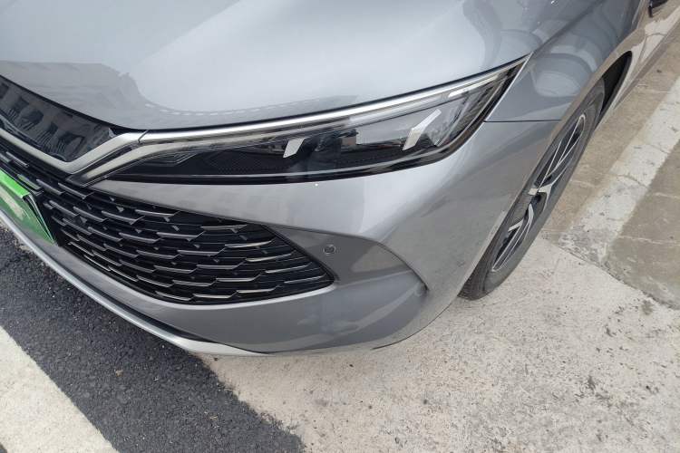 Used BYD Qin L 2025 DM-i Smart Drive 120KM Superior Model
