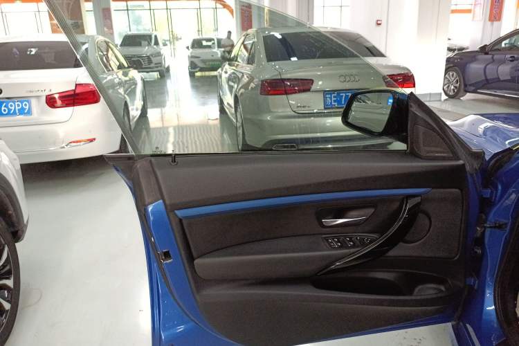 Used BMW 3 Series GT 2017 320i M Sport
