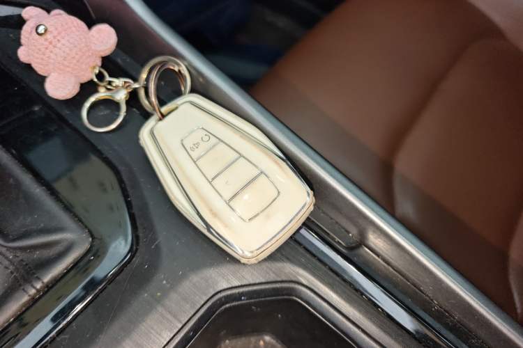 Used Geely Auto Vision X6 2021 PRO 1.4T Automatic Prestige Model