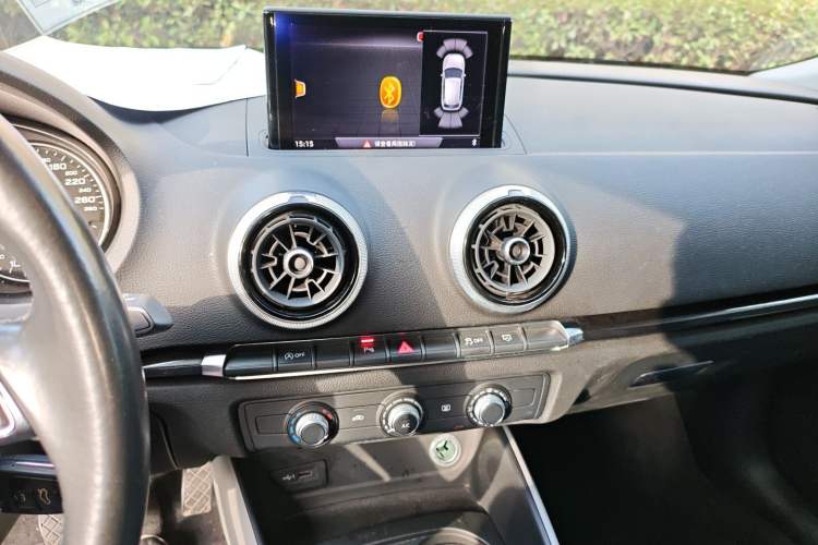 Used Audi A3 2018 30th Anniversary Edition Sportback 35 TFSI Fashion Model
