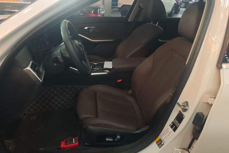 Used BMW i3 2022 eDrive 35 L