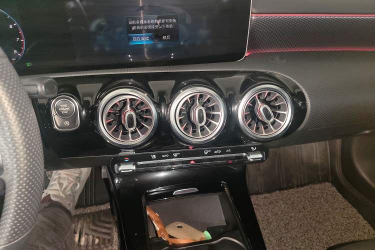 Used Mercedes-Benz A-Class 2020 Restyled A 200 L Sport Sedan Fashion Version
