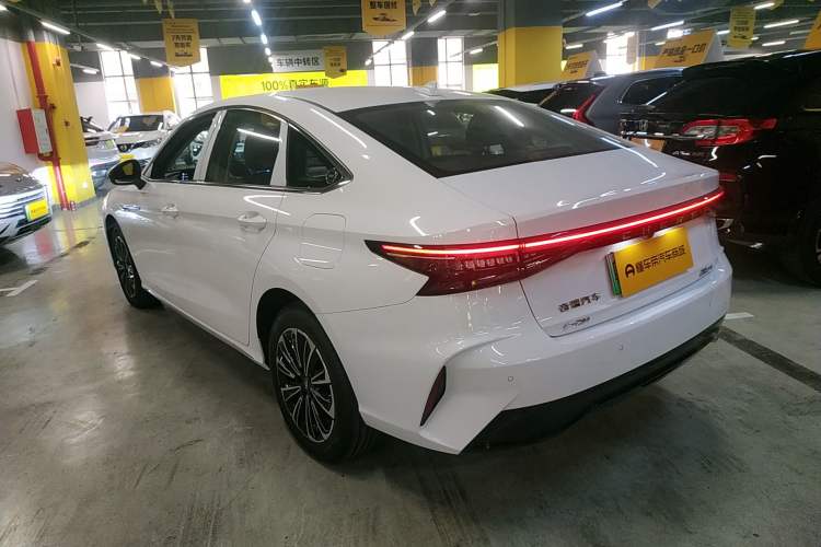 Used Chery Fengyun A8 