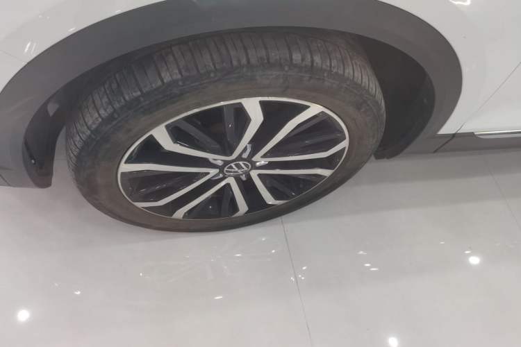 Used Volkswagen T-ROC 2022 280TSI DSG Two-Wheel Drive Comfort PLUS