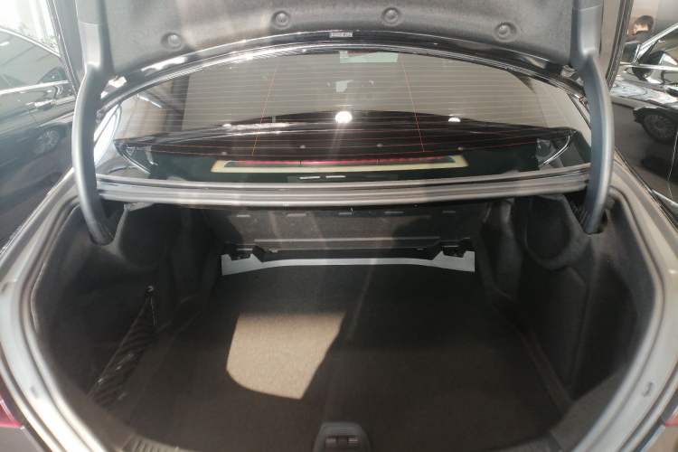 Used Mercedes-Benz E-Class 2021 E 300 L Luxury Model
