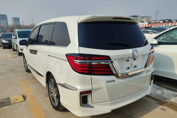 Used Honda Elysion 2019 2.0L Hybrid Luxury Edition