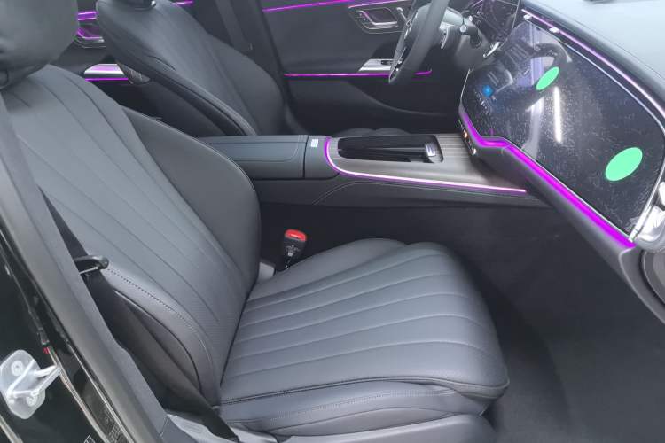 Used Mercedes-Benz E-Class New Energy 2024 E 350 e L Plug-in Hybrid Sedan