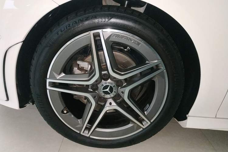 Used Mercedes-Benz CLA 2022-Year Updated CLA 200
