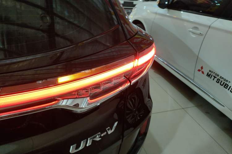 Used Honda UR-V 2020 370TURBO Four-Wheel Drive Premium Edition
