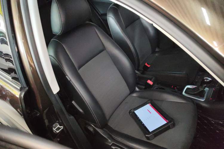 Used Volkswagen Tiguan L 2016 300TSI Automatic Two-Wheel Drive Trend Edition