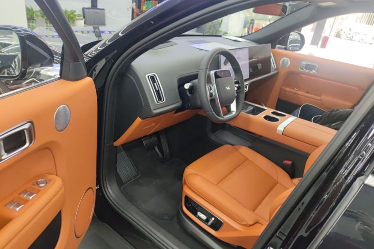 Used Li Auto L7 2025 Pro Smart Refresh Edition
