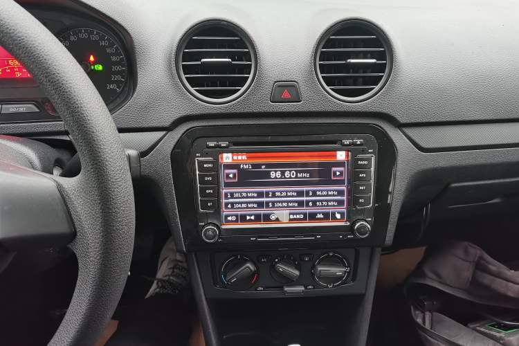 Used Volkswagen Jetta 2015 Value Edition 1.6L Automatic Fashion Version