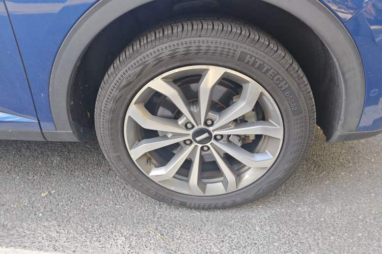 Used Wey VV6 2018 2.0T Two-Wheel Drive Flagship Version China V Standard