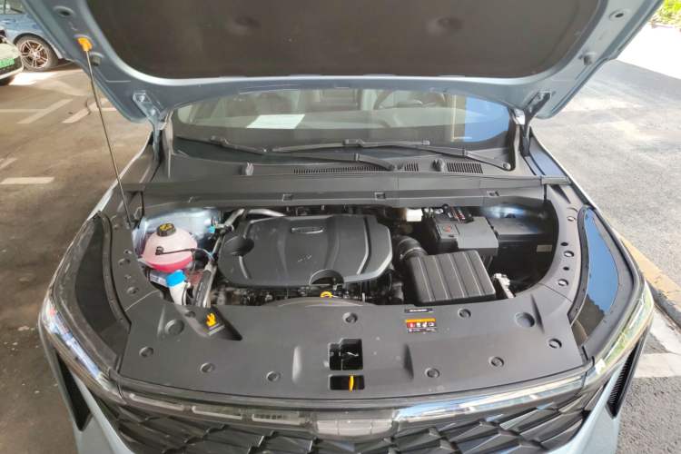 Used Geely Auto Emgrand X7 Sport 2024 1.5TD Prestige Edition
