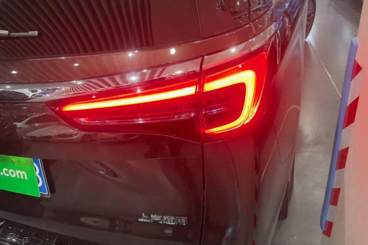 Used Buick GL8 2020 ES Land Cruiser 653T Luxury Model
