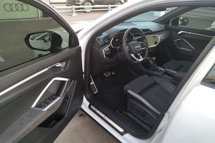 Used Audi Q3 2023 45 TFSI quattro Fashion Dynamic Edition