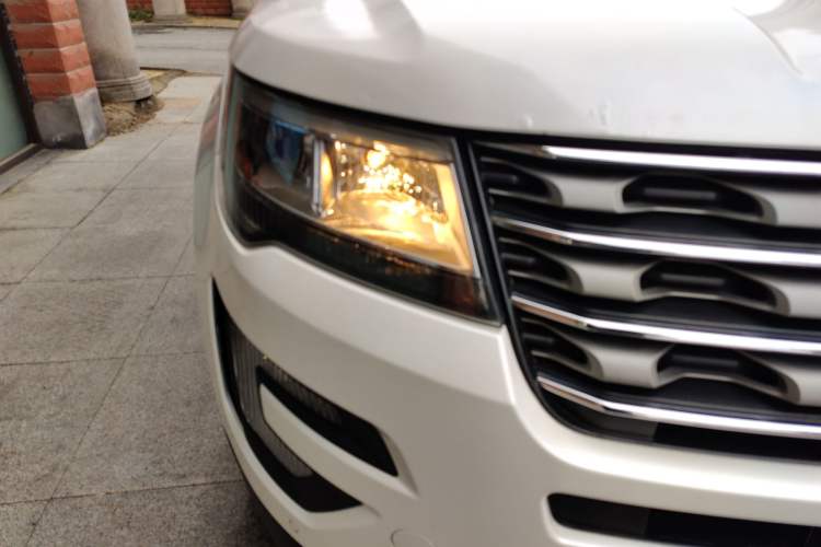 Used Ford Explorer (Import) 2017 2.3T Fashion Edition